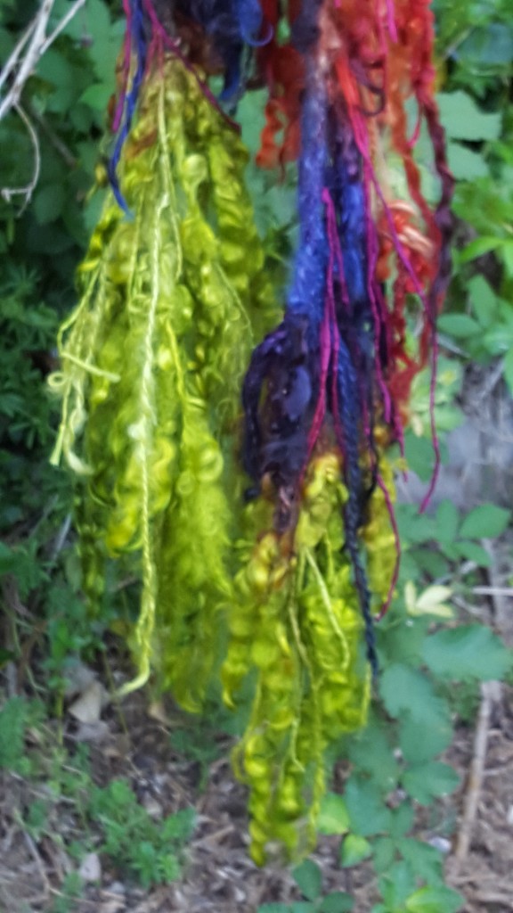 JE - Dyed Fiber